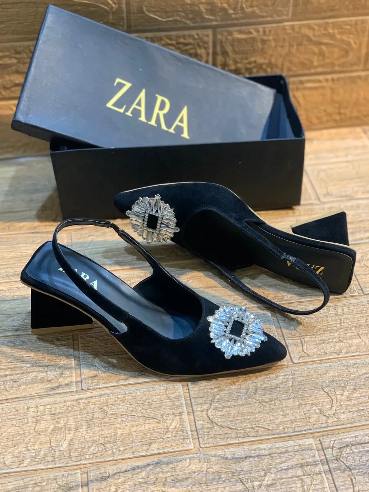 Zara Triangle Heels Code-058