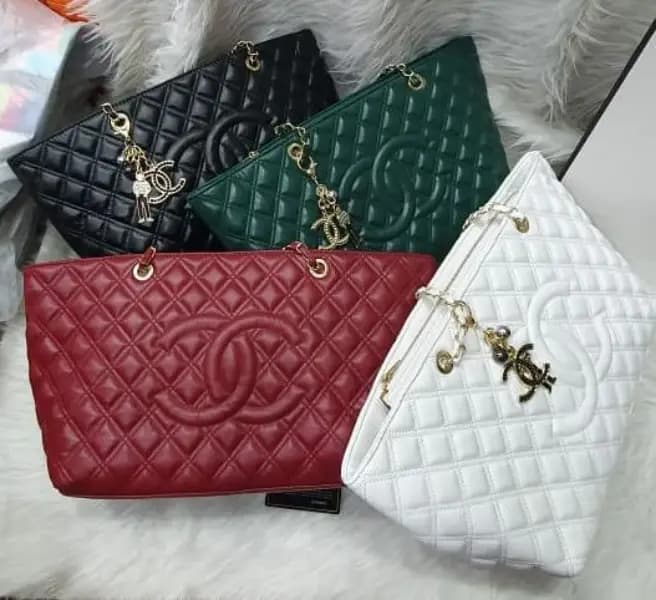 CHANEL TOTE Code-052