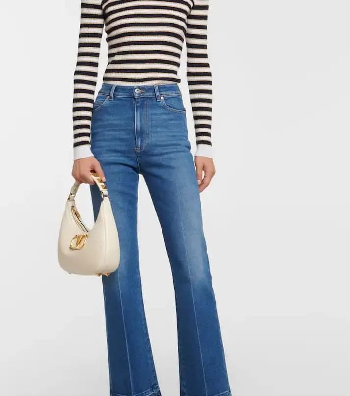 VALENTINO GARAVANI Code-007