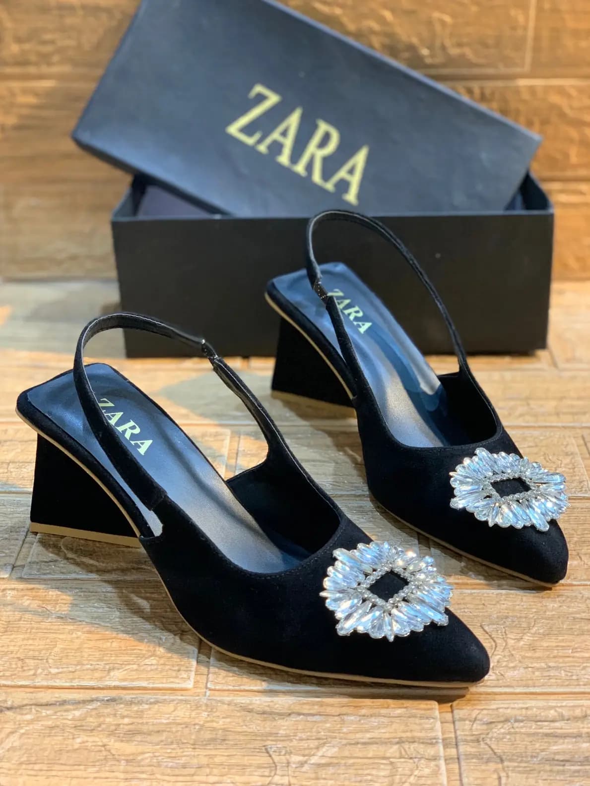 Zara Triangle Heels Code-058