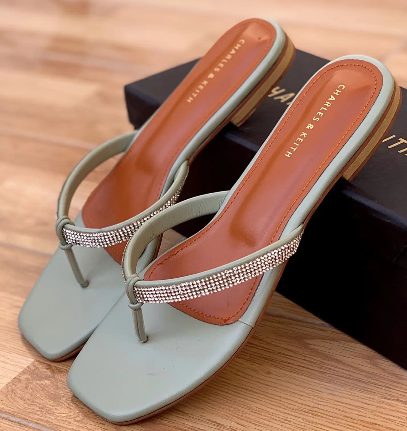 C&k flip flop Code-013