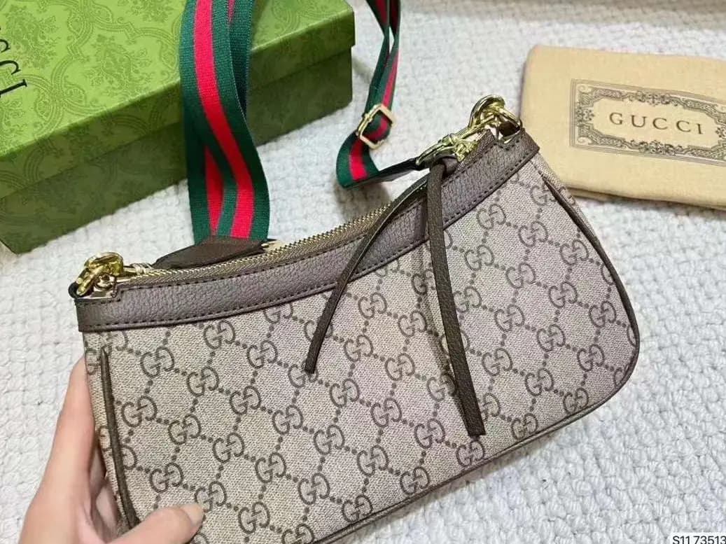 GUCCI Ophidia GG Supreme Code-036