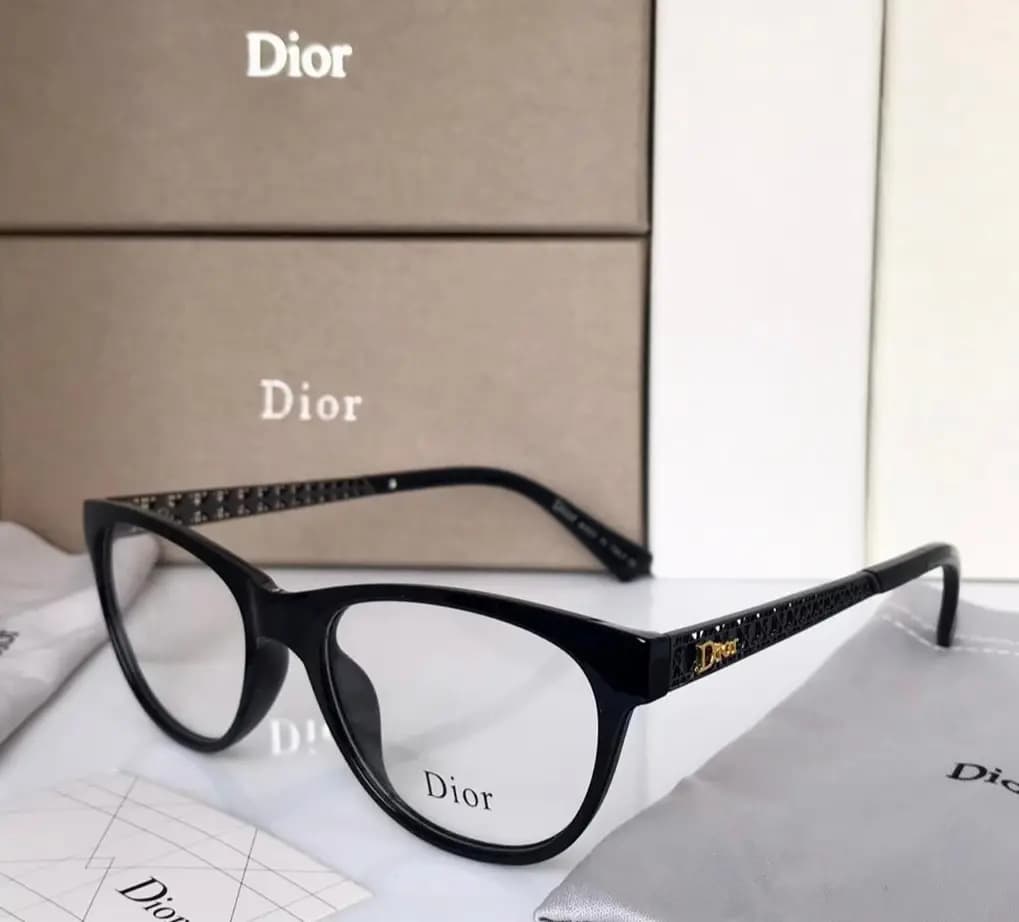 BURBERRY SPECS FOR LADIES