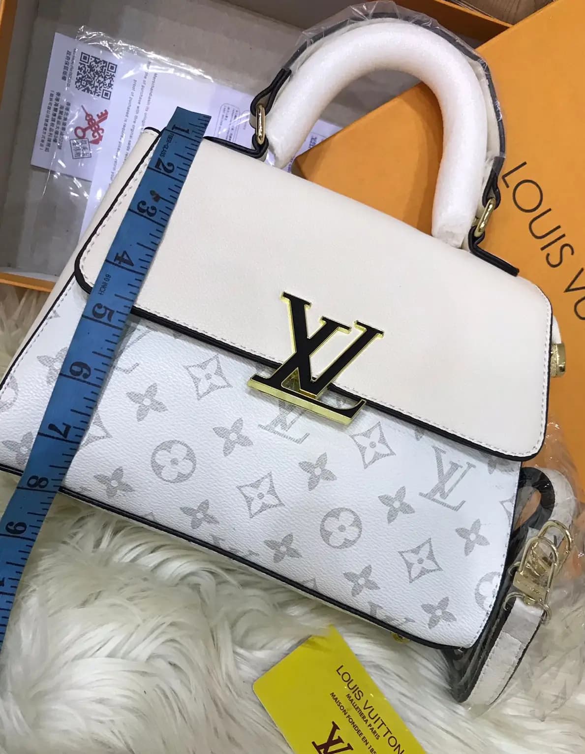 * LOUIS VUITTON * Master Peace High Quality Bag Same As Original