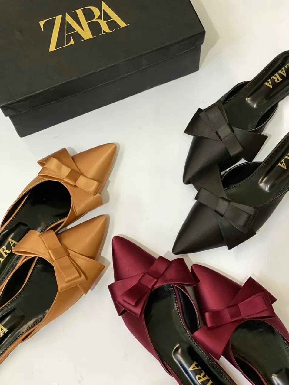 ZARA FLAT PUMPS