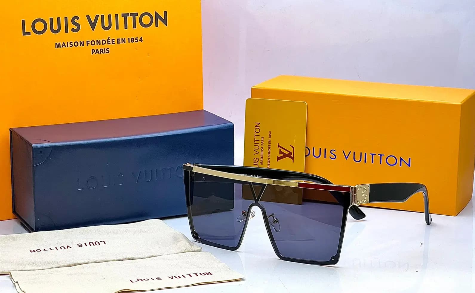 Louis Vuitton Code-046