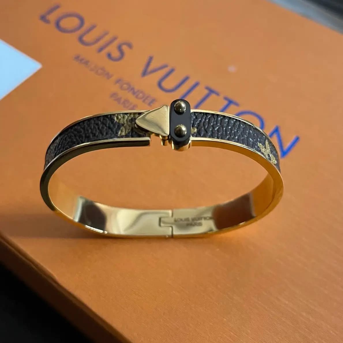 LV Bracelets