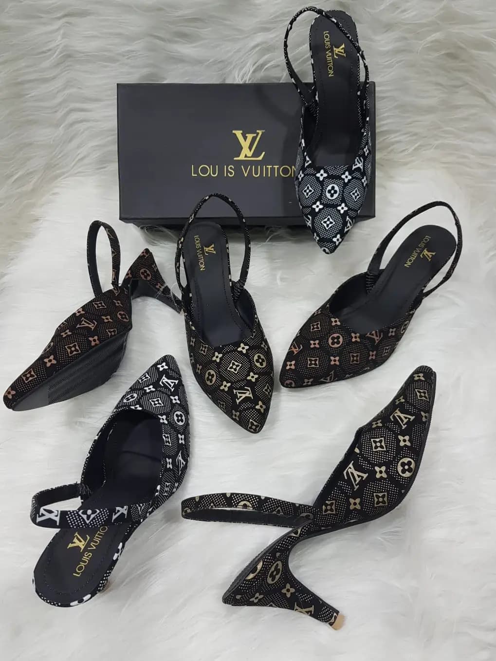 LOUIS VUITTON   HEELS