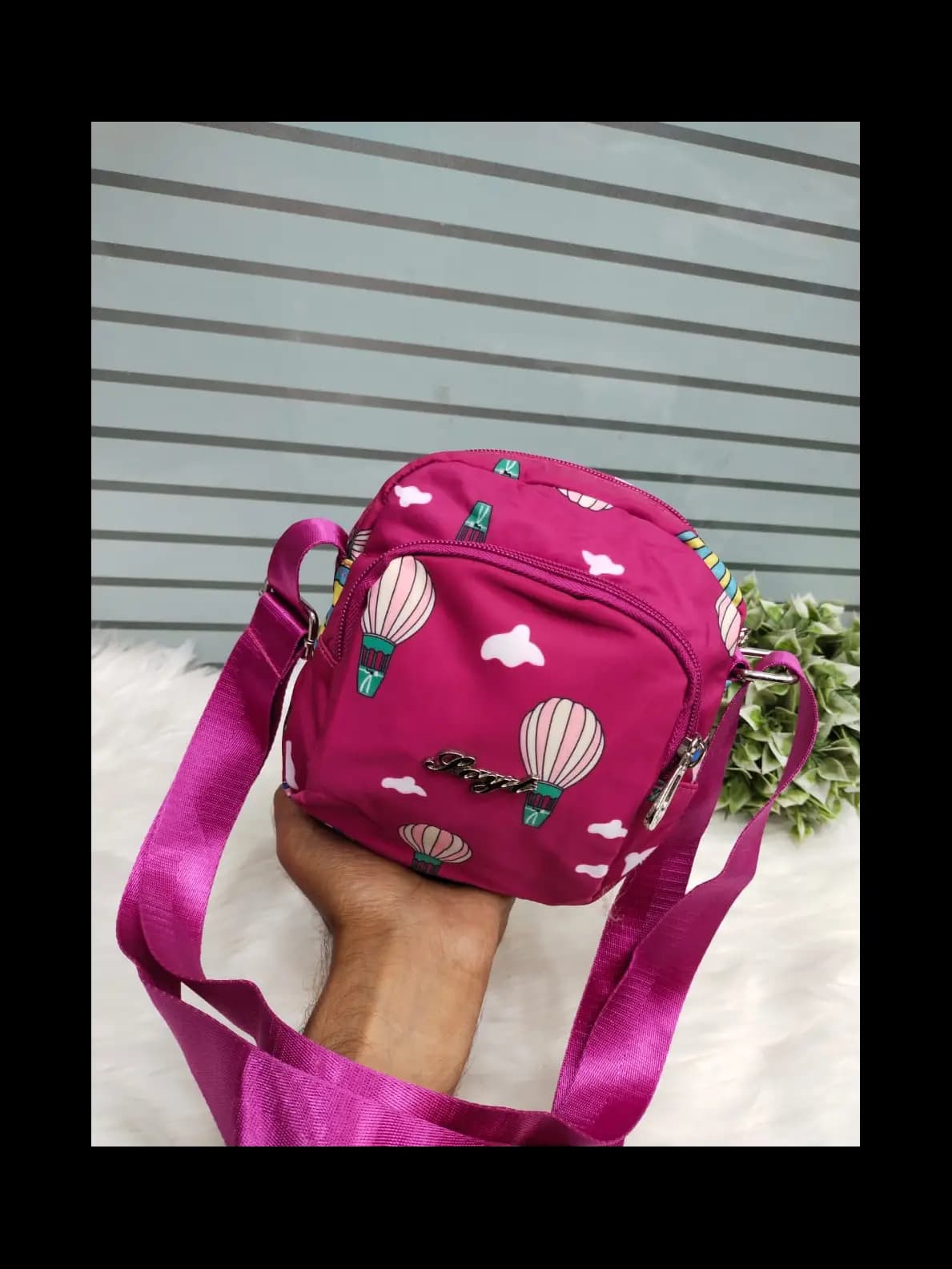 Imported Unisex Cross body Moblie Pouch