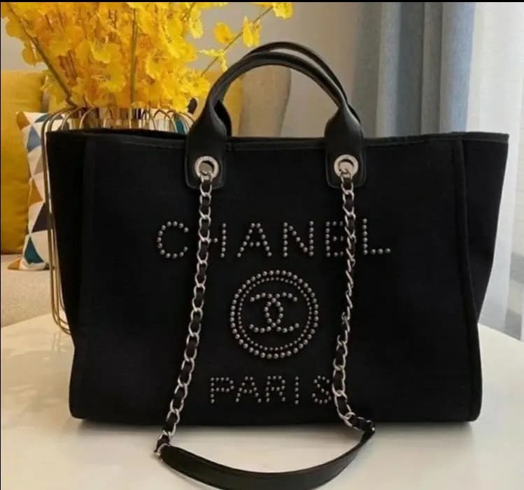 CHANEL  CANVAS MIXED FIBERS PEARL LARGE DEAUVILLE TOTE Code-054