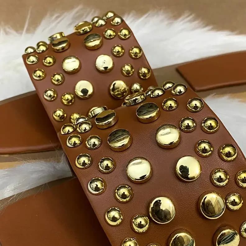 Z A R A Metal Rivets Flat Code-001