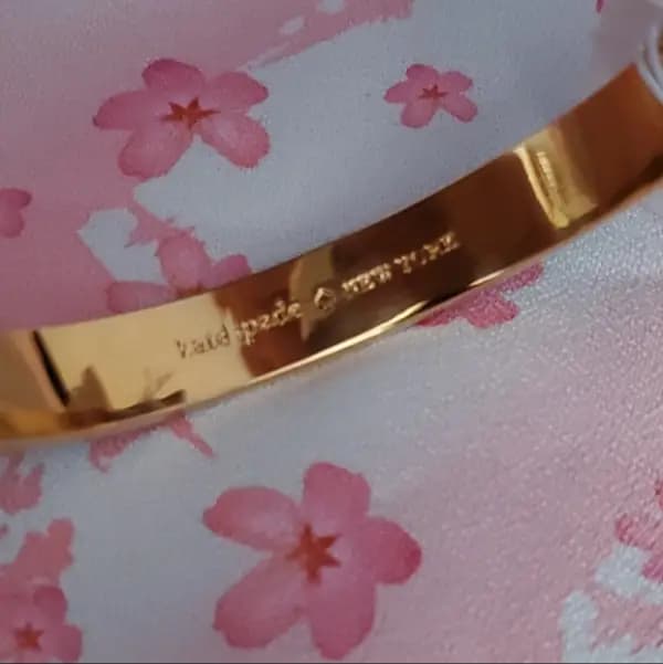 Kate spade bangle stainless Steel matirel