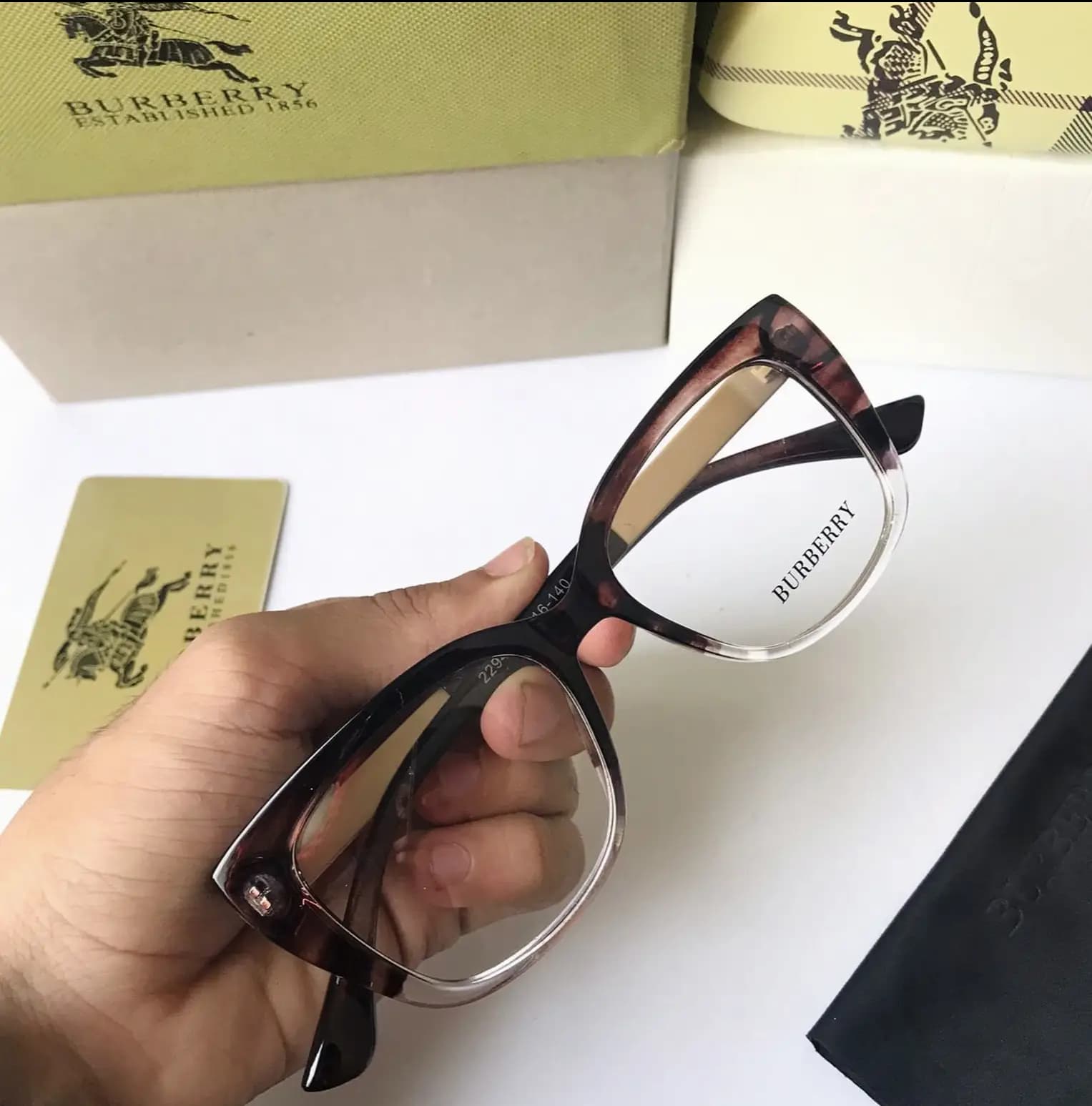 BURBERRY SPECS FOR LADIES