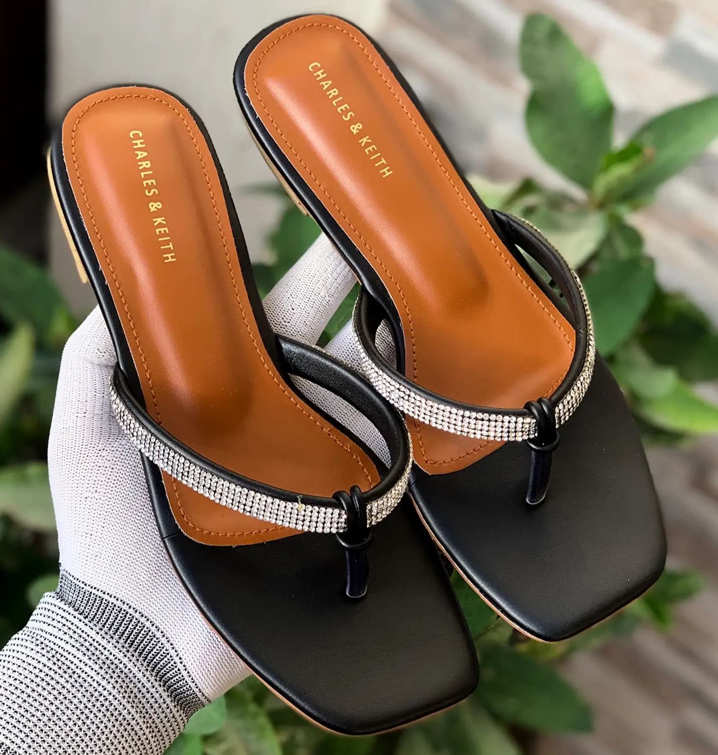 C&k flip flop Code-013