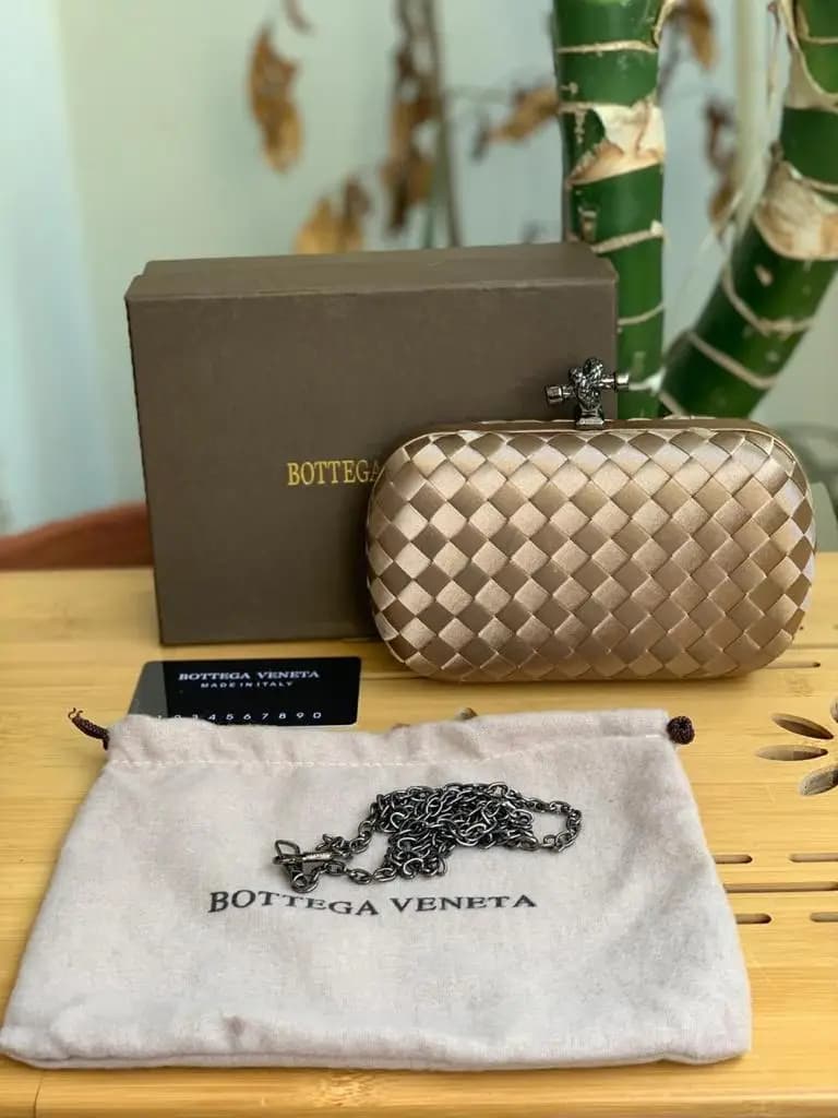 BOTTEGA VENETA