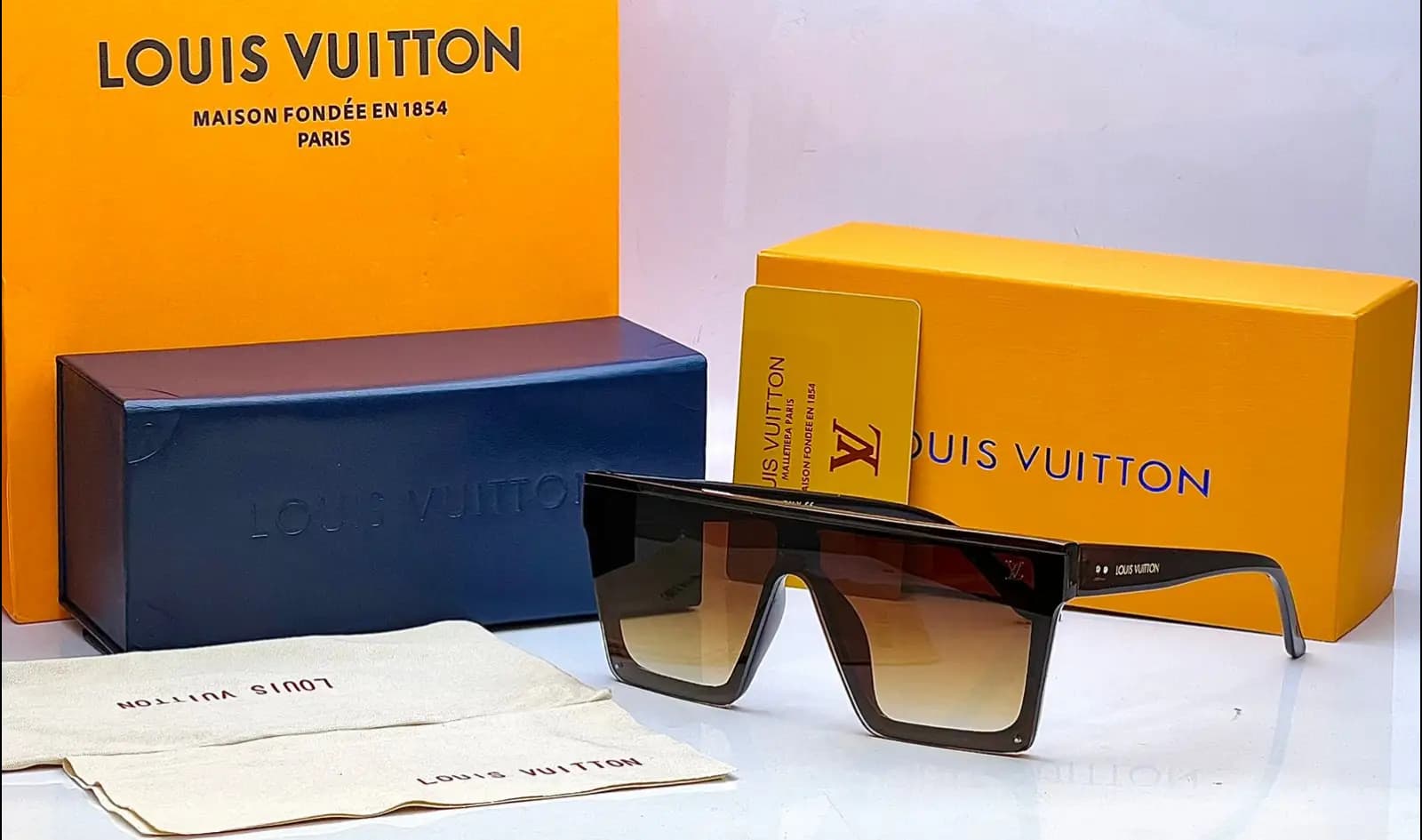 Louis Vuitton Code-046