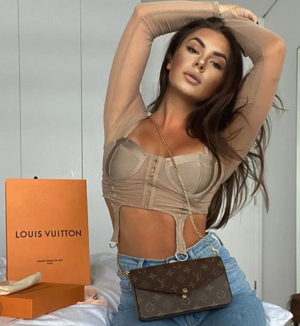 Louis Vuitton FLICIE POCHETTE Code-035