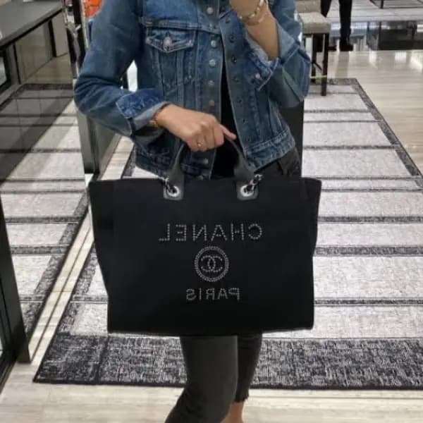 CHANEL  CANVAS MIXED FIBERS PEARL LARGE DEAUVILLE TOTE Code-054